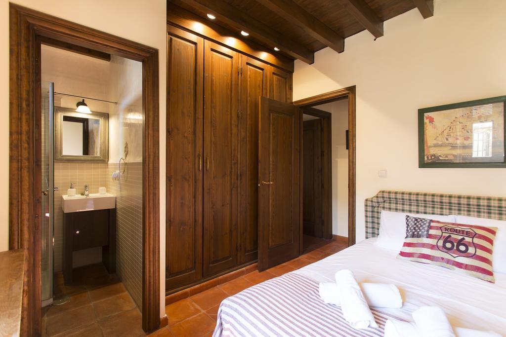 Apartamento Puerta Elvira Centro Free Parking غرناطة المظهر الخارجي الصورة